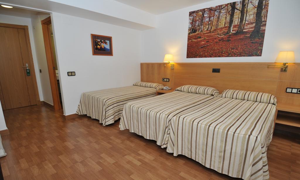 Lacreu 3*